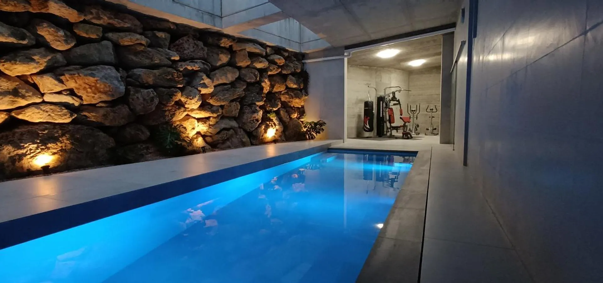 Casa Lou, Architect Villa With Heated Pool At Begur, 470M2